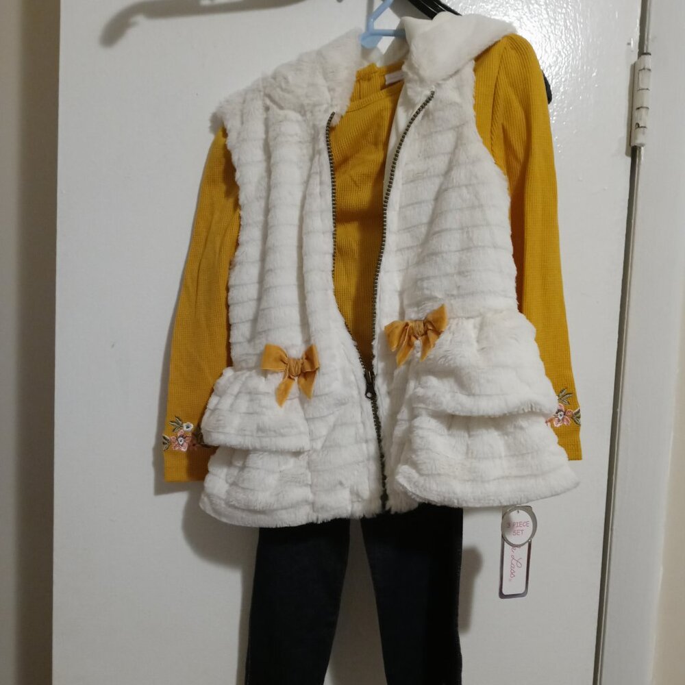 Little Lass 3 PC White Faux Fur Vest/Yellow L/Sleeve Shirt/Denim Legging 18 M